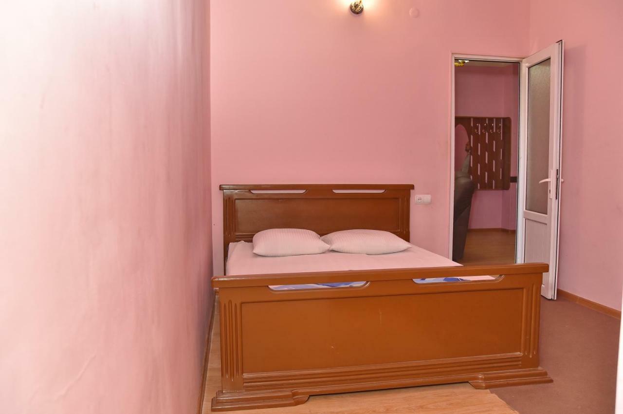 Zvartnots Ojakh Hotel Yerevan Exterior photo