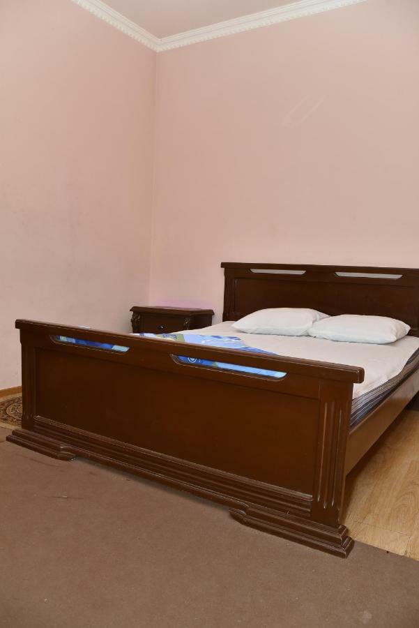 Zvartnots Ojakh Hotel Yerevan Exterior photo